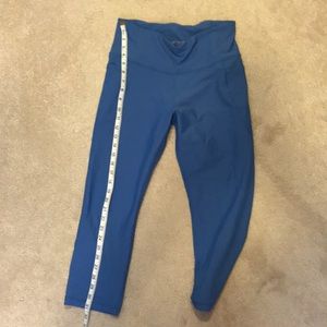 Blue old navy elevate leggings